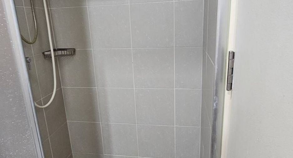 For sale 1 bed condo in Bang Kapi, Bangkok