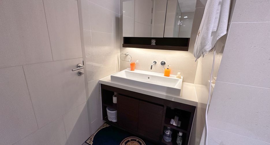 For rent 2 bedrooms condo in Thalang, Phuket