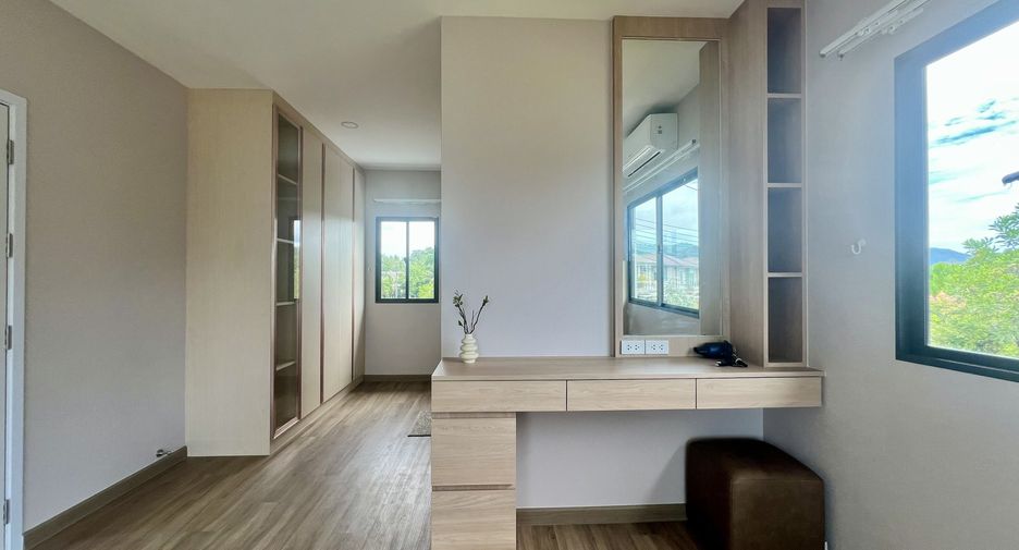 Haus zur Miete mit 4 Zimmer in Thalang, Phuket