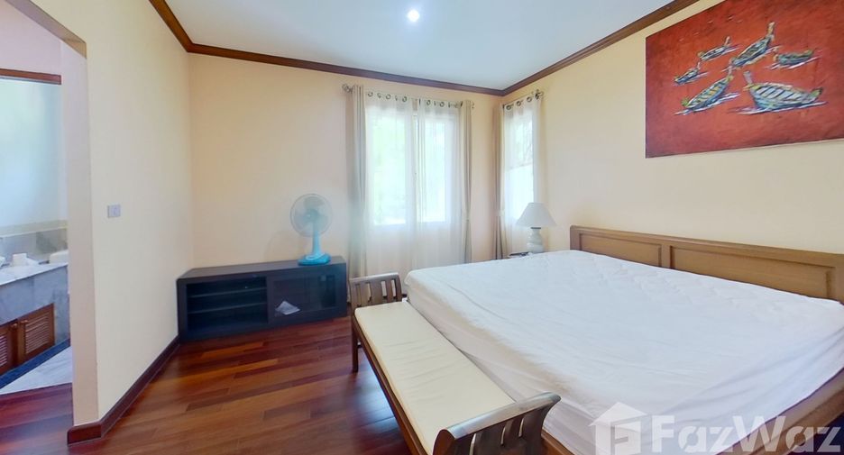 For sale 5 bedrooms villa in Mueang Phuket, Phuket