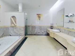 À vendre 5 chambres villa à Mueang Phuket, Phuket