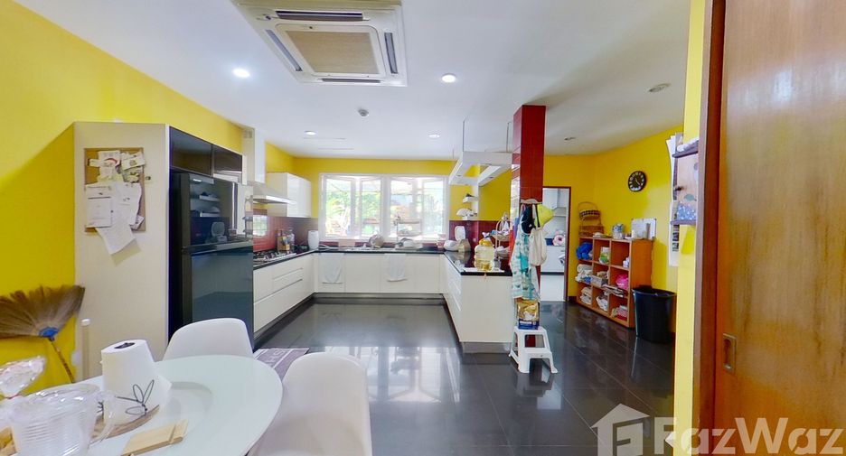 For sale 5 bedrooms villa in Mueang Phuket, Phuket