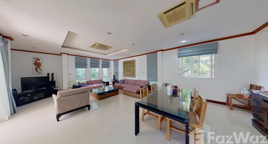 For sale 5 bedrooms villa in Mueang Phuket, Phuket