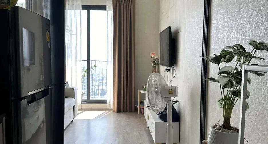For sale and for rent 1 bed condo in Watthana, Bangkok