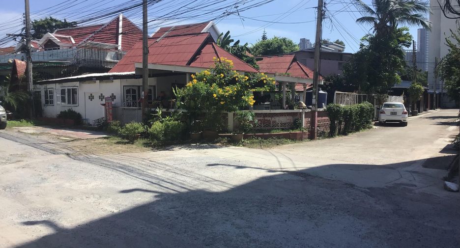For sale 15 bedrooms townhouse in Bang Lamung, Chonburi
