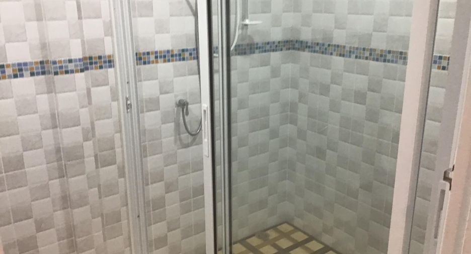 For sale 15 bedrooms townhouse in Bang Lamung, Chonburi