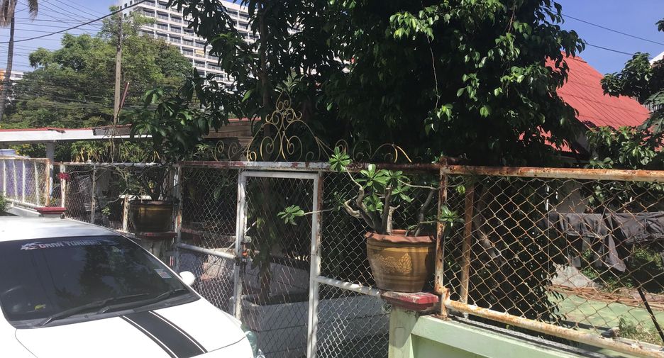 For sale 15 bedrooms townhouse in Bang Lamung, Chonburi