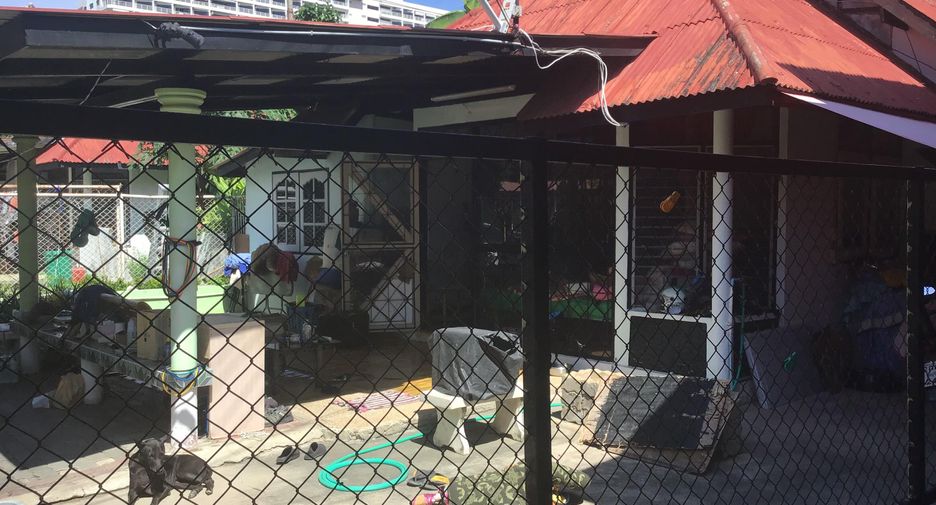 For sale 15 bedrooms townhouse in Bang Lamung, Chonburi