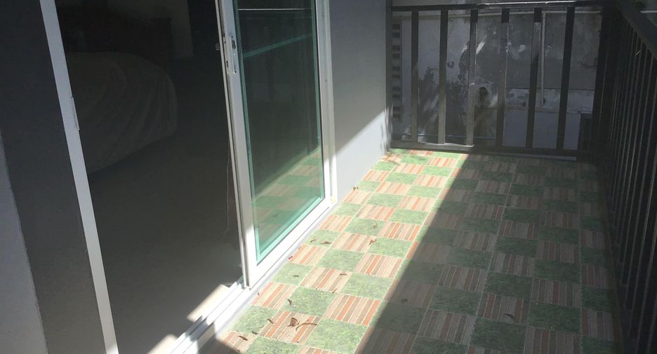 For sale 15 bedrooms townhouse in Bang Lamung, Chonburi