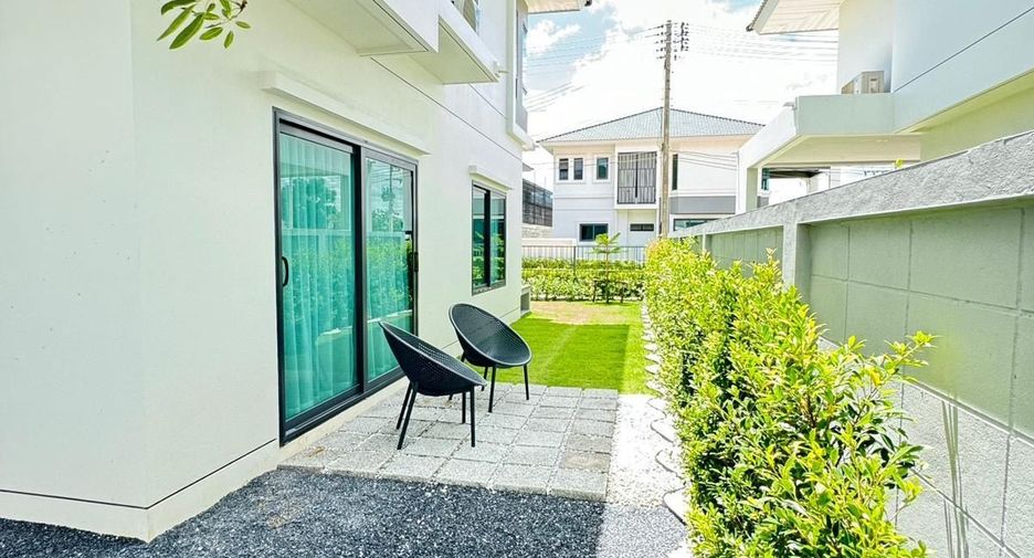 Casa en alquiler de 3 habitaciones en Mueang Phuket, Phuket