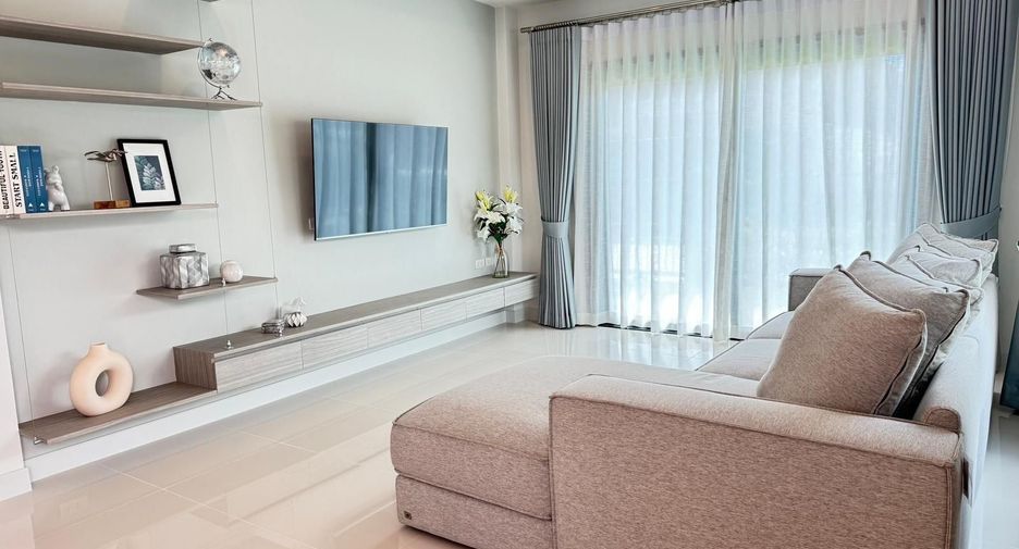 Casa en alquiler de 3 habitaciones en Mueang Phuket, Phuket
