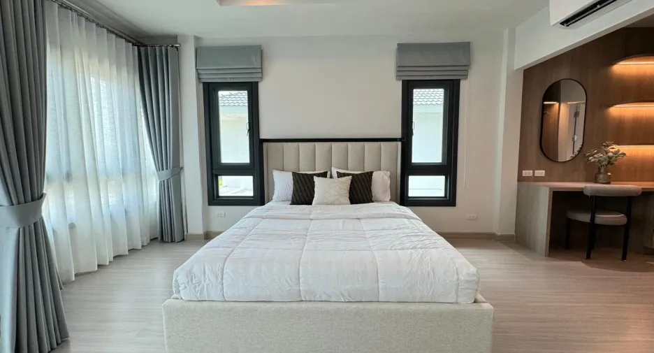 Casa en alquiler de 3 habitaciones en Mueang Phuket, Phuket