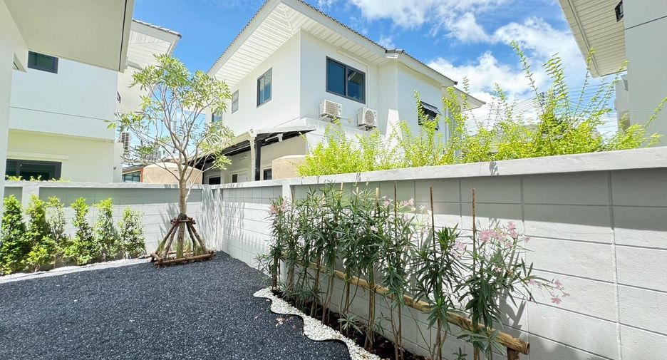 Casa en alquiler de 3 habitaciones en Mueang Phuket, Phuket