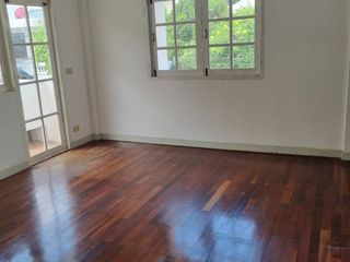 Casa en venta de 4 habitaciones en Yan Nawa, Bangkok