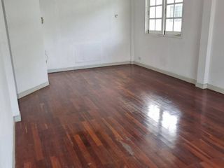 Casa en venta de 4 habitaciones en Yan Nawa, Bangkok
