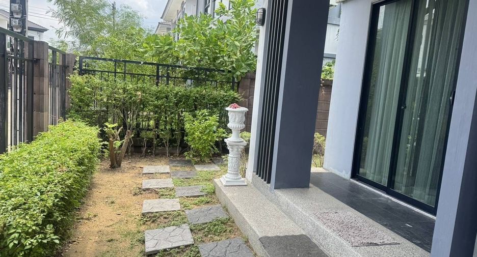 For sale 3 bedrooms house in Sam Phran, Nakhon Pathom