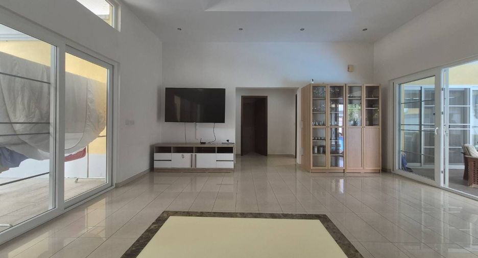 Villa zur Miete mit 3 Zimmer in Bang Lamung, Chonburi
