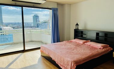 À vendre studio condo à Bang Na, Bangkok