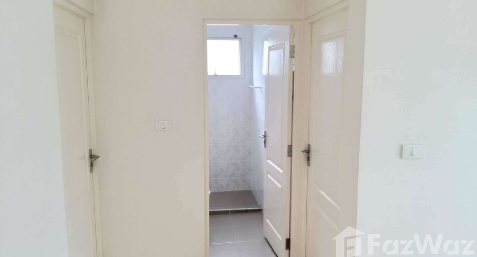 For sale 3 bedrooms house in Lat Krabang, Bangkok