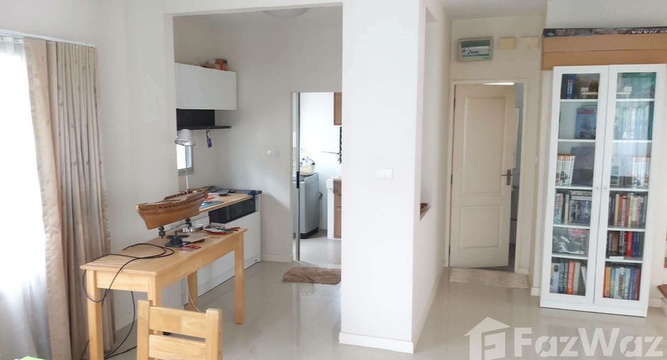 For sale 3 bedrooms house in Lat Krabang, Bangkok