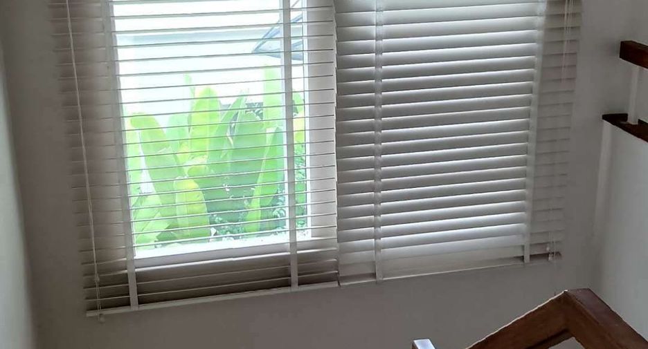 For sale 3 bedrooms house in Lat Krabang, Bangkok