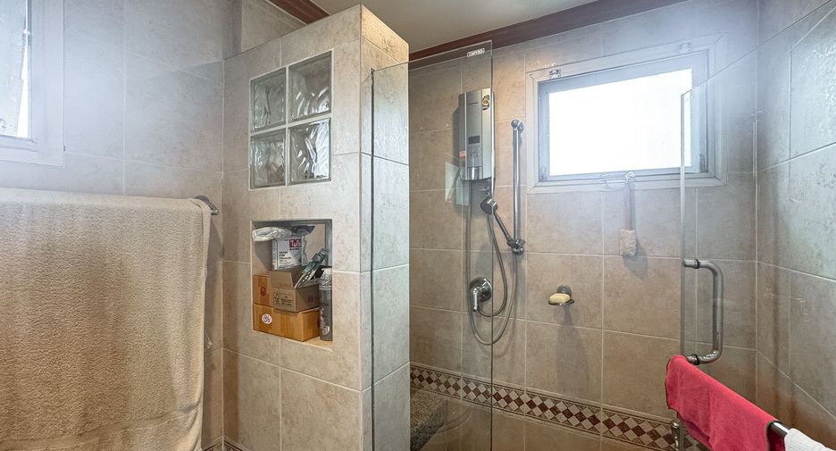Haus zum Kauf mit 3 Zimmer in Bang Khun Thian, Bangkok