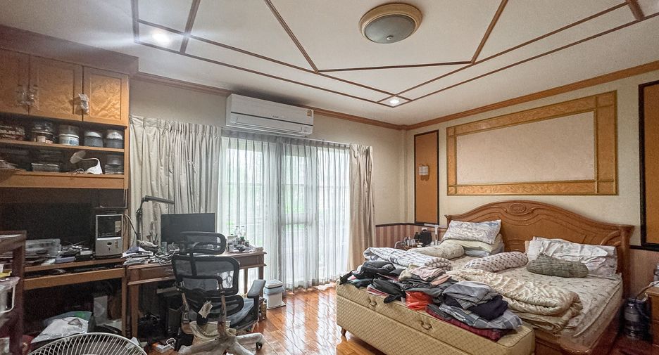 Haus zum Kauf mit 3 Zimmer in Bang Khun Thian, Bangkok