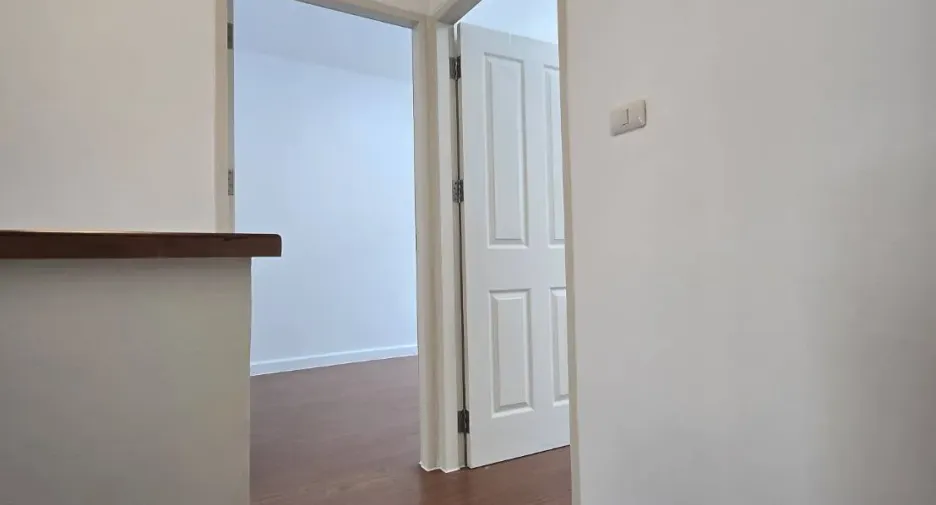 Casa adosada en venta de 3 habitaciones en Bang Kruai, Nonthaburi