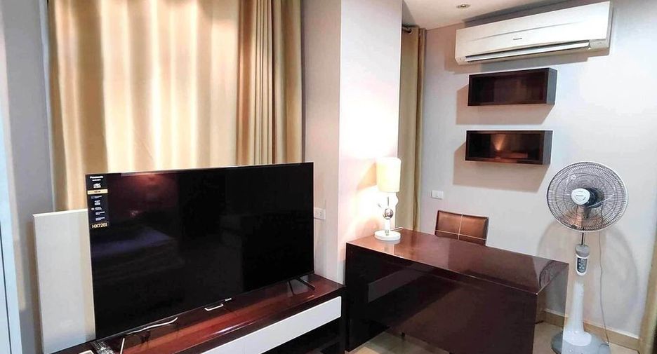 À vendre 2 chambres condo à Pathum Wan, Bangkok