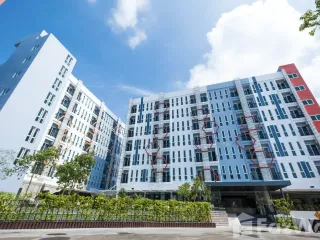 For sale 100 bedrooms hotel in Bang Lamung, Chonburi