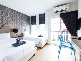 For sale 100 bedrooms hotel in Bang Lamung, Chonburi