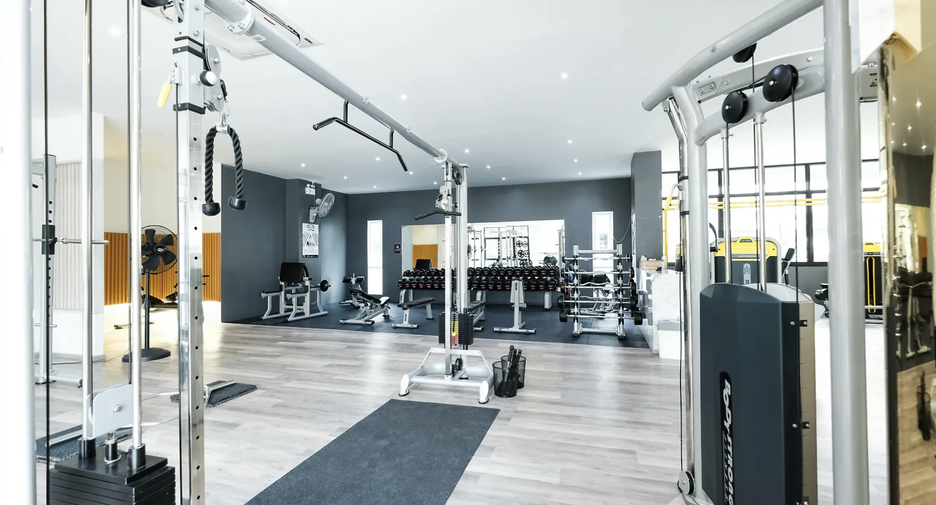 À vendre 100 chambres hôtel à Bang Lamung, Chonburi