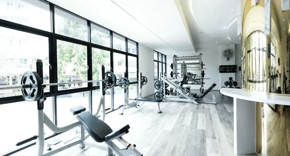À vendre 100 chambres hôtel à Bang Lamung, Chonburi