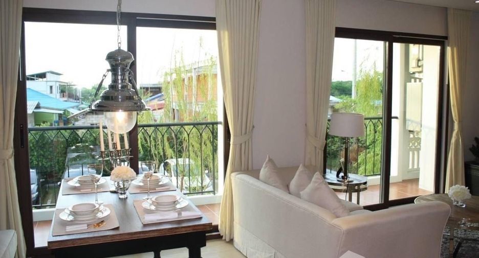 For rent 2 bedrooms condo in Bang Lamung, Chonburi