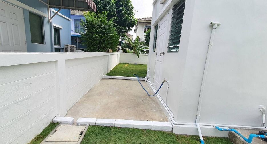 For sale 3 bedrooms house in Bang Phli, Samut Prakan
