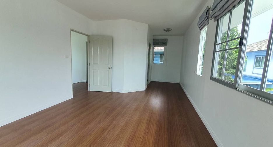 For sale 3 bedrooms house in Bang Phli, Samut Prakan
