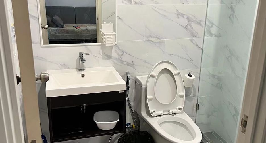For sale 1 bed condo in Huai Khwang, Bangkok