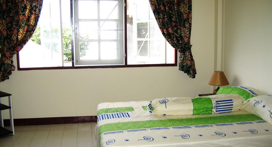 For sale 4 bedrooms retail Space in Mueang Phuket, Phuket