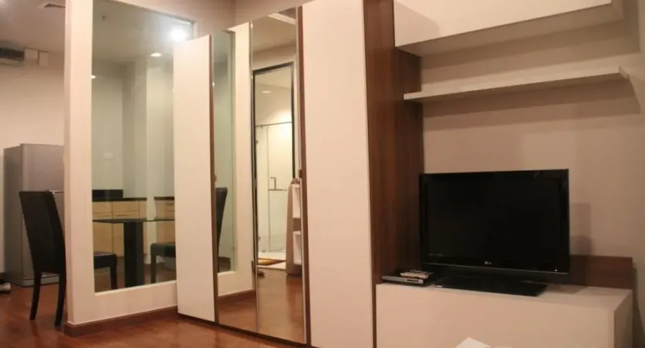 Condo en venta y en alquiler de estudio en Pathum Wan, Bangkok
