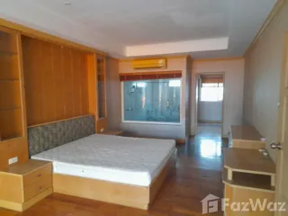 For sale 3 bedrooms townhouse in Bang Lamung, Chonburi
