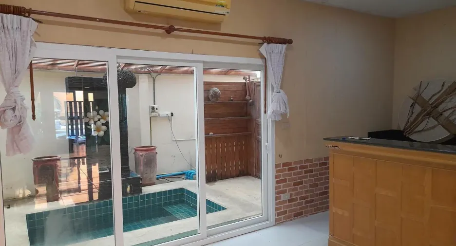 For sale 3 bedrooms townhouse in Bang Lamung, Chonburi