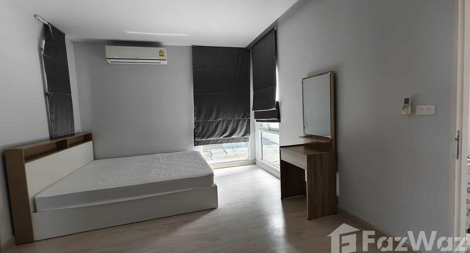 Haus zur Miete mit 4 Zimmer in Phutthamonthon, Nakhon Pathom