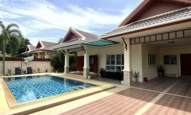 For rent 3 bedrooms villa in Bang Lamung, Chonburi