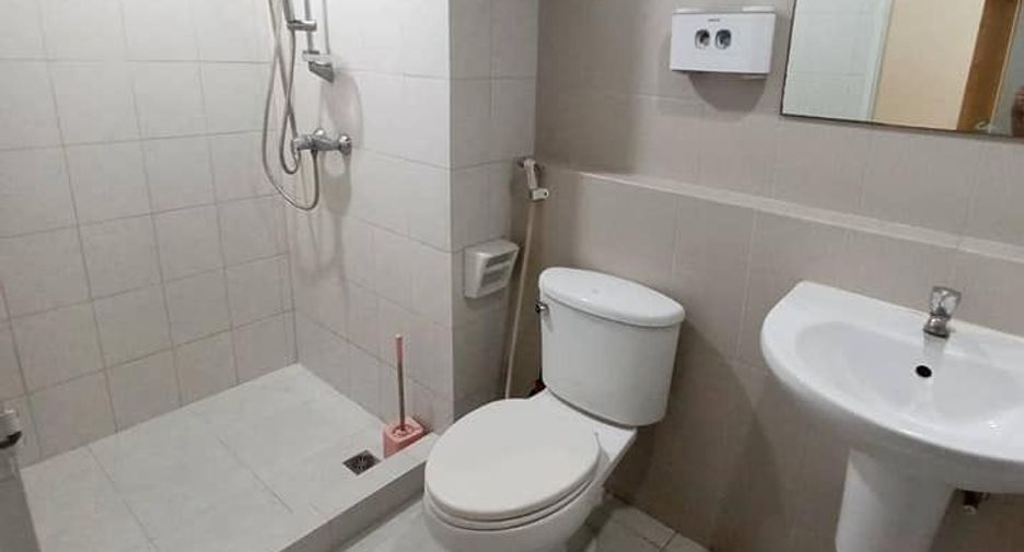 For sale 2 bedrooms condo in Pathum Wan, Bangkok