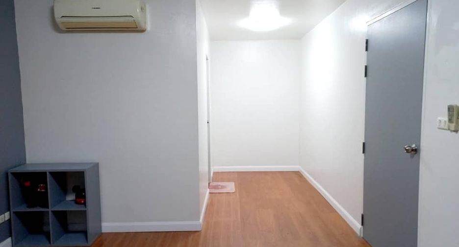 For sale 2 bedrooms condo in Pathum Wan, Bangkok