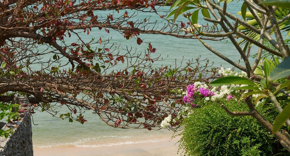 For sale 3 bedrooms villa in Bang Lamung, Chonburi