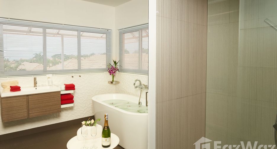 For sale 3 bedrooms villa in Bang Lamung, Chonburi