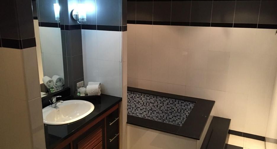 For sale 1 bed condo in Bang Lamung, Chonburi