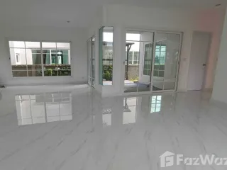 For sale 4 ベッドルーム house in Rat Burana, Bangkok