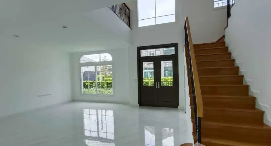 For sale 4 bedrooms house in Rat Burana, Bangkok